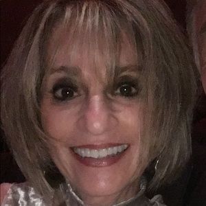 Meet your Posher, Eileen